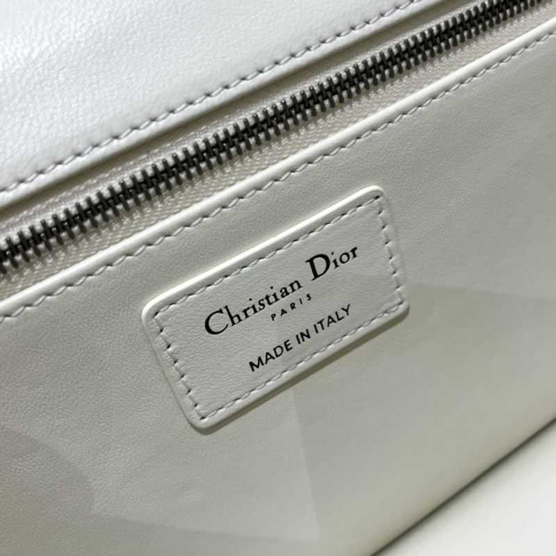 Christian Dior Montaigne Bags